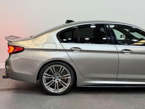 BMW M5 4.4 V8 GPF Saloon 4dr Petrol Steptronic xDrive Euro 6 (s/s) (600 ps) 16