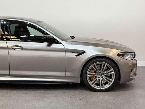 BMW M5 4.4 V8 GPF Saloon 4dr Petrol Steptronic xDrive Euro 6 (s/s) (600 ps) 17