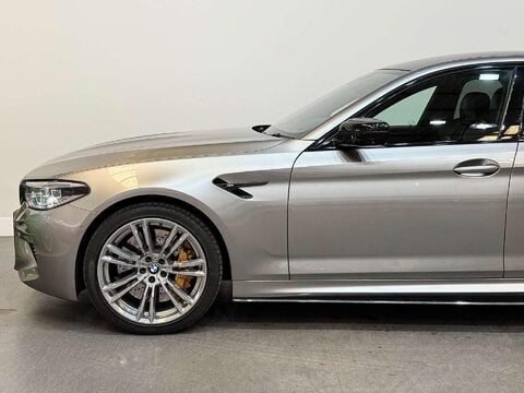 BMW M5 4.4 V8 GPF Saloon 4dr Petrol Steptronic xDrive Euro 6 (s/s) (600 ps) 19
