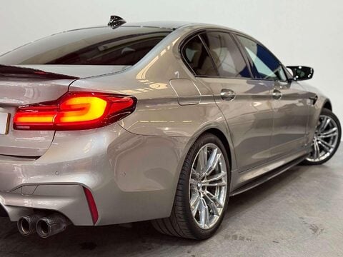 BMW M5 4.4 V8 GPF Saloon 4dr Petrol Steptronic xDrive Euro 6 (s/s) (600 ps) 22
