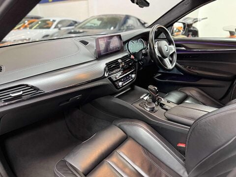 BMW M5 4.4 V8 GPF Saloon 4dr Petrol Steptronic xDrive Euro 6 (s/s) (600 ps) 48