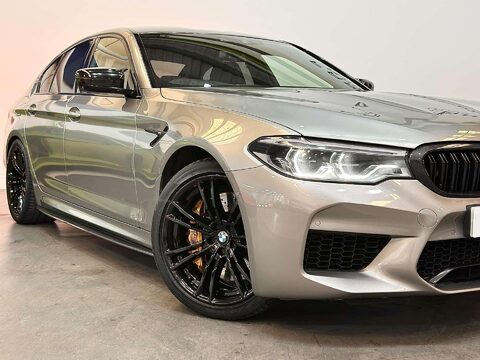 BMW M5 4.4 V8 GPF Saloon 4dr Petrol Steptronic xDrive Euro 6 (s/s) (600 ps) 8