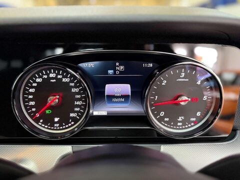 Mercedes-Benz E Class 2.0 E220d SE Saloon 4dr Diesel G-Tronic+ Euro 6 (s/s) (194 ps) 36