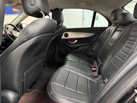Mercedes-Benz E Class 2.0 E220d SE Saloon 4dr Diesel G-Tronic+ Euro 6 (s/s) (194 ps) 40