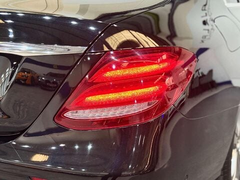 Mercedes-Benz E Class 2.0 E220d SE Saloon 4dr Diesel G-Tronic+ Euro 6 (s/s) (194 ps) 65