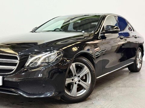 Mercedes-Benz E Class 2.0 E220d SE Saloon 4dr Diesel G-Tronic+ Euro 6 (s/s) (194 ps) 14