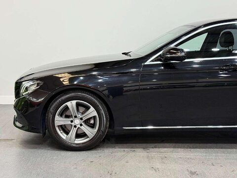 Mercedes-Benz E Class 2.0 E220d SE Saloon 4dr Diesel G-Tronic+ Euro 6 (s/s) (194 ps) 18