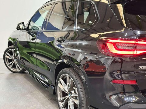BMW X5 4.4 M50i V8 SUV 5dr Petrol Auto xDrive Euro 6 (s/s) (530 ps) 22