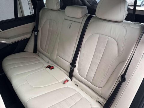 BMW X5 4.4 M50i V8 SUV 5dr Petrol Auto xDrive Euro 6 (s/s) (530 ps) 66