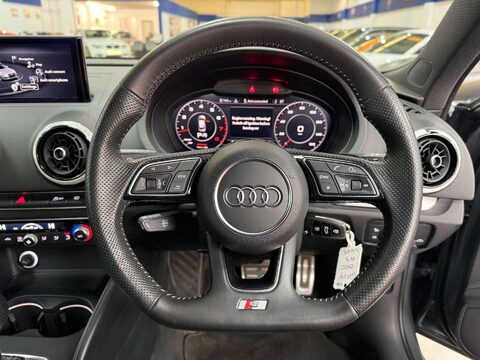 Audi A3 1.5 TFSI CoD 35 Black Edition Sportback 5dr Petrol S Tronic Euro 6 (s/s) (1 30