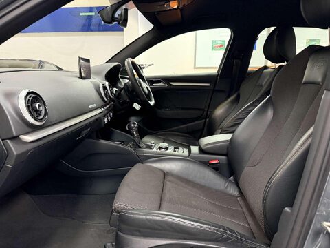 Audi A3 1.5 TFSI CoD 35 Black Edition Sportback 5dr Petrol S Tronic Euro 6 (s/s) (1 39