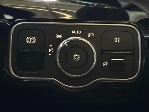 Mercedes-Benz A Class 2.0 A35 AMG (Premium Plus) Hatchback 5dr Petrol SpdS DCT 4MATIC Euro 6 (s/s 61