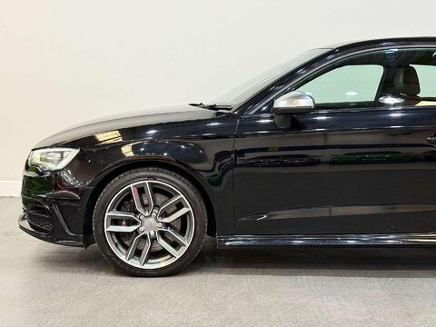 Audi S3 2.0 TFSI Hatchback 3dr Petrol S Tronic quattro Euro 6 (s/s) (300 ps) 19