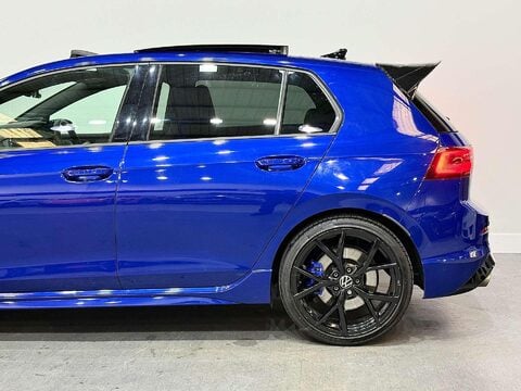 Volkswagen Golf 2.0 TSI R Hatchback 5dr Petrol DSG 4Motion Euro 6 (s/s) (320 ps) 17