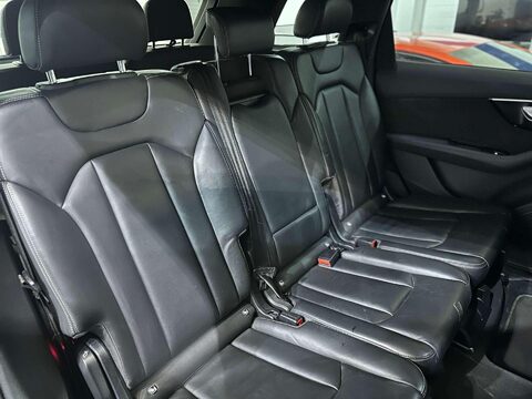 Audi Q7 3.0 TFSI V6 55 Black Edition SUV 5dr Petrol Tiptronic quattro Euro 6 (s/s)  40