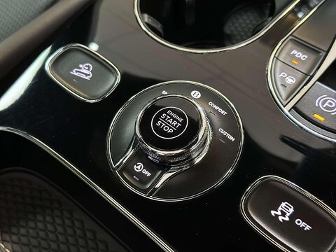 Bentley Bentayga 4.0d V8 SUV 5dr Diesel Auto 4WD Euro 6 (s/s) (435 ps) 63