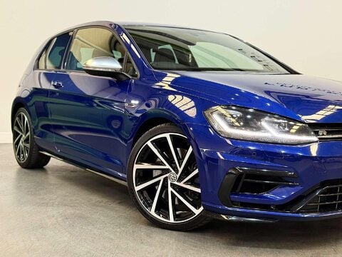 Volkswagen Golf 2.0 TSI R Hatchback 3dr Petrol DSG 4Motion Euro 6 (s/s) (310 ps) 9