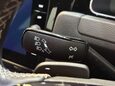 Volkswagen Golf 2.0 TSI R Hatchback 3dr Petrol DSG 4Motion Euro 6 (s/s) (310 ps) 51