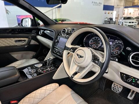 Bentley Bentayga 6.0 W12 SUV 5dr Petrol Auto 4WD Euro 6 (s/s) (608 ps) FIRST EDITION 37