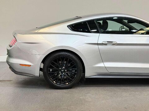 Ford Mustang 5.0 V8 GT Fastback 2dr Petrol Manual Euro 6 (416 bhp) 19