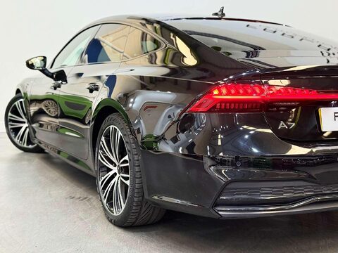 Audi A7 2.0 TDI 40 S line Sportback 5dr Diesel S Tronic Euro 6 (s/s) (204 ps) 29