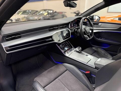 Audi A7 2.0 TDI 40 S line Sportback 5dr Diesel S Tronic Euro 6 (s/s) (204 ps) 42