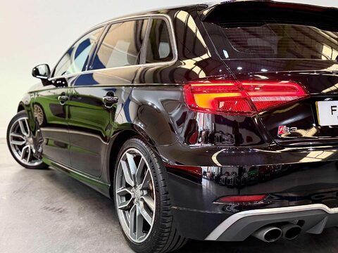 Audi S3 2.0 TFSI Sportback 5dr Petrol S Tronic quattro Euro 6 (s/s) (310 ps) 29