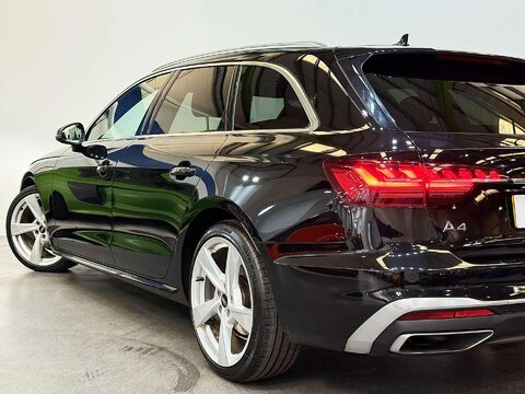 Audi A4 2.0 TDI 35 S line Estate 5dr Diesel S Tronic Euro 6 (s/s) (163 ps) 30