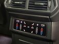 Lamborghini Urus 4.0 V8 BiTurbo SUV 5dr Petrol Auto 4WD Euro 6 (650 ps) 42