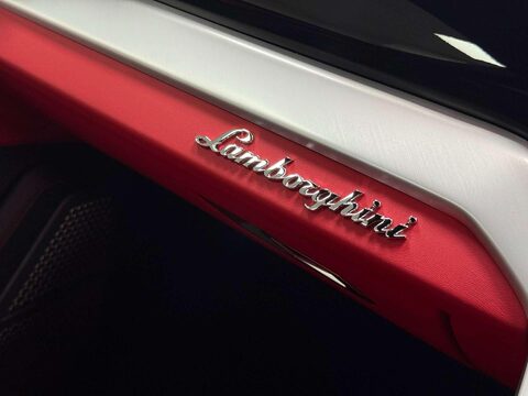 Lamborghini Urus 4.0 V8 BiTurbo SUV 5dr Petrol Auto 4WD Euro 6 (650 ps) 41