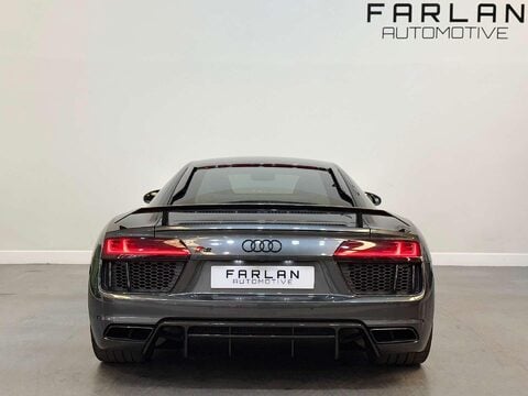 Audi R8 5.2 FSI V10 Plus Coupe 2dr Petrol S Tronic quattro Euro 6 (s/s) (610 ps) 24