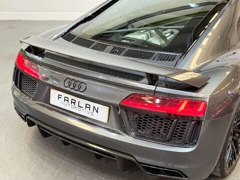 Audi R8 5.2 FSI V10 Plus Coupe 2dr Petrol S Tronic quattro Euro 6 (s/s) (610 ps) 60
