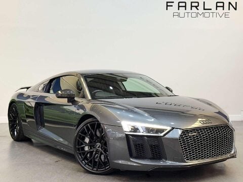 Audi R8 5.2 FSI V10 Plus Coupe 2dr Petrol S Tronic quattro Euro 6 (s/s) (610 ps) 1