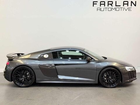 Audi R8 5.2 FSI V10 Plus Coupe 2dr Petrol S Tronic quattro Euro 6 (s/s) (610 ps) 17