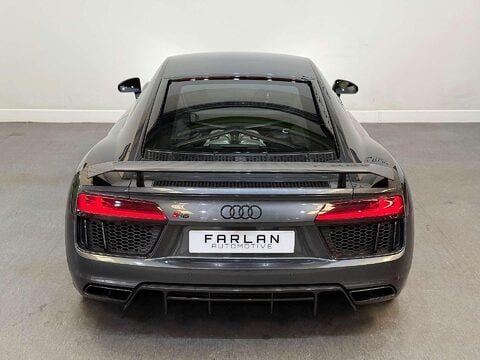 Audi R8 5.2 FSI V10 Plus Coupe 2dr Petrol S Tronic quattro Euro 6 (s/s) (610 ps) 25