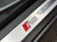 Audi R8 5.2 FSI V10 Plus Coupe 2dr Petrol S Tronic quattro Euro 6 (s/s) (610 ps) 46