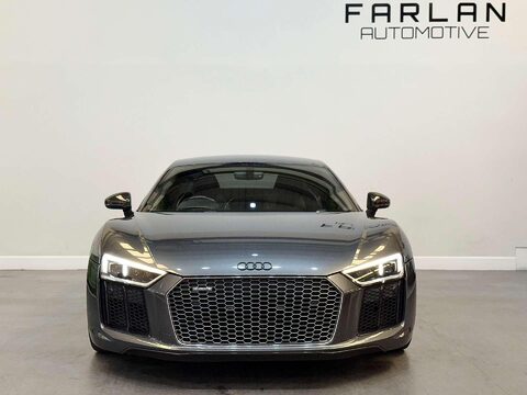 Audi R8 5.2 FSI V10 Plus Coupe 2dr Petrol S Tronic quattro Euro 6 (s/s) (610 ps) 10