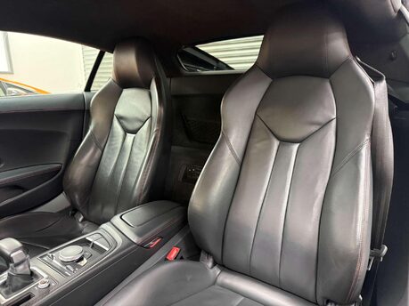 Audi R8 5.2 FSI V10 Plus Coupe 2dr Petrol S Tronic quattro Euro 6 (s/s) (610 ps) 