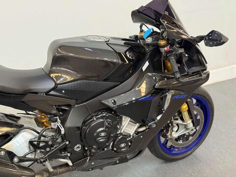 Yamaha R1M 1000 Super Sports Petrol Manual (200 ps) 13
