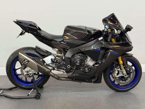 Yamaha R1M 1000 Super Sports Petrol Manual (200 ps) 10