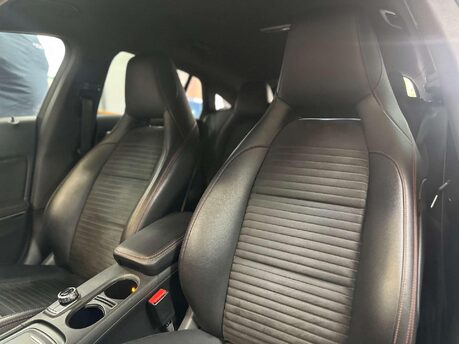 Mercedes-Benz CLA Class 1.6 CLA200 AMG Line Night Edition Shooting Brake 5dr Petrol 7G-DCT Euro 6 ( 