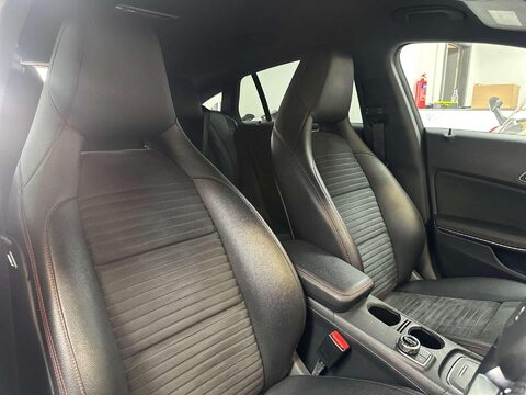 Mercedes-Benz CLA Class 1.6 CLA200 AMG Line Night Edition Shooting Brake 5dr Petrol 7G-DCT Euro 6 ( 28