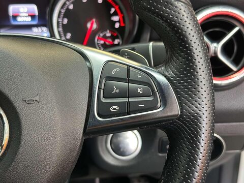 Mercedes-Benz CLA Class 1.6 CLA200 AMG Line Night Edition Shooting Brake 5dr Petrol 7G-DCT Euro 6 ( 31