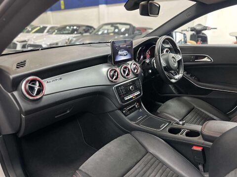 Mercedes-Benz CLA Class 1.6 CLA200 AMG Line Night Edition Shooting Brake 5dr Petrol 7G-DCT Euro 6 ( 39