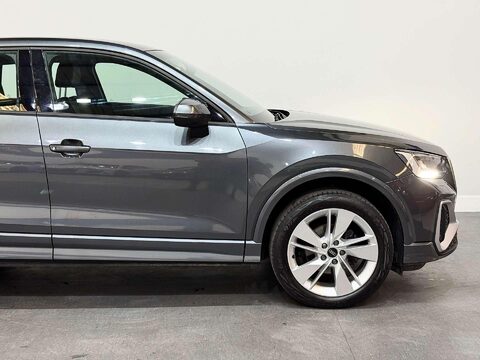Audi Q2 1.5 TFSI CoD 35 S line SUV 5dr Petrol S Tronic Euro 6 (s/s) (150 ps) 17