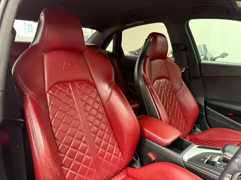 Audi A4 3.0 S4 TFSI Quattro Auto 4WD 4dr 31