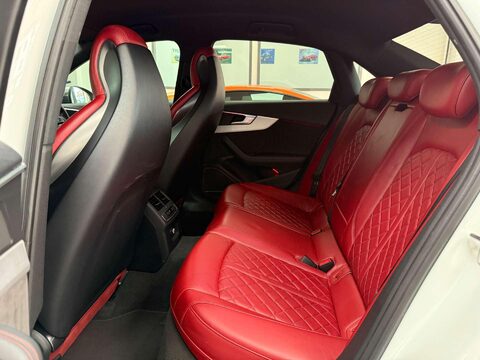 Audi A4 3.0 S4 TFSI Quattro Auto 4WD 4dr 36