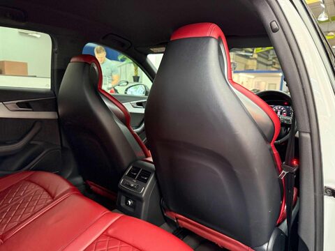Audi A4 3.0 S4 TFSI Quattro Auto 4WD 4dr 39