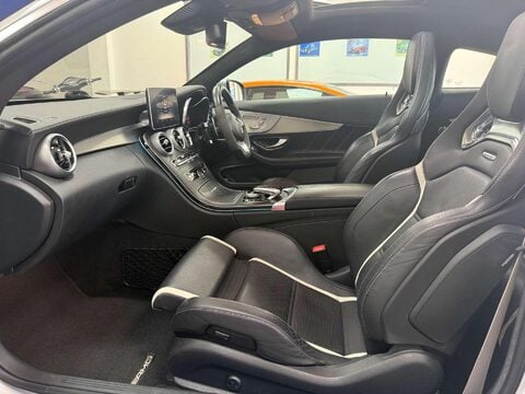 Mercedes-Benz C Class 4.0 C63 V8 BiTurbo AMG S (Premium) Coupe 2dr Petrol SpdS MCT Euro 6 (s/s) ( 40