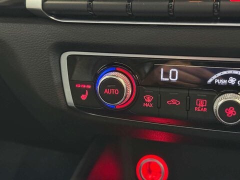 Audi RS3 2.5 TFSI Sportback 5dr Petrol S Tronic quattro Euro 6 (s/s) (Nav) (367 ps) 54